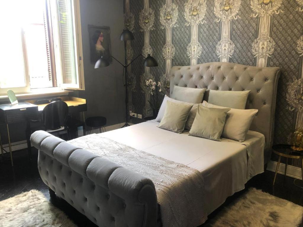 Lippi 42 Guest House Single Room'S In Villa With Garden Milão Exterior foto