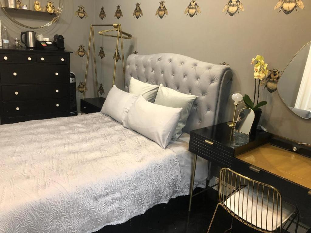 Lippi 42 Guest House Single Room'S In Villa With Garden Milão Exterior foto
